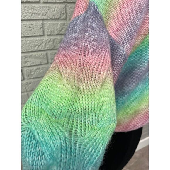 Woven Heart Oversized Rainbow Sweater Size M NWT - Picture 6 of 8
